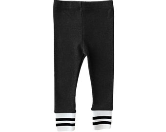 ROMP Gestreifte Manschetten Leggings - Schwarz | Gender Neutral Baby Kleinkind Kinder Jungen Mädchen weiche dehnbare Baumwolle Elastische Taille trendige Legging bequeme Hosen