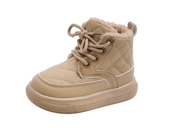 ROMP Stivali Foderati Sherpa / Stivali Invernali Caldi per Bambini Stivali Trapuntati con Zip per Bambini Morbidi Stivaletti Corti Beige Neutri di Genere Scarpe Invernali