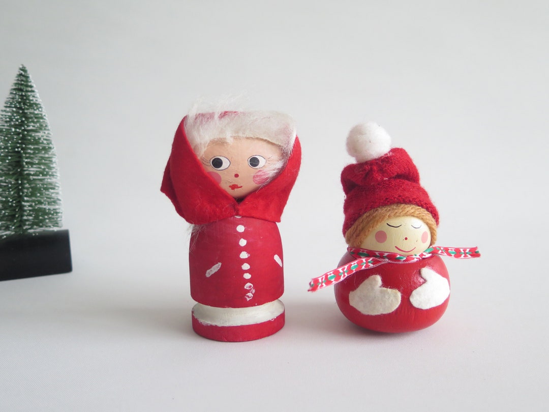 Wooden Gnomes, Set of 2 Red Gnome Figurines, Collectible Wood Figurine ...