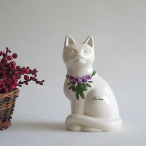 Ceramic CAT Figurine by Rosa Ljung, Glazed Ceramic Figurine, Scandinavian Swedish Pottery Mid Century Modern #817-5