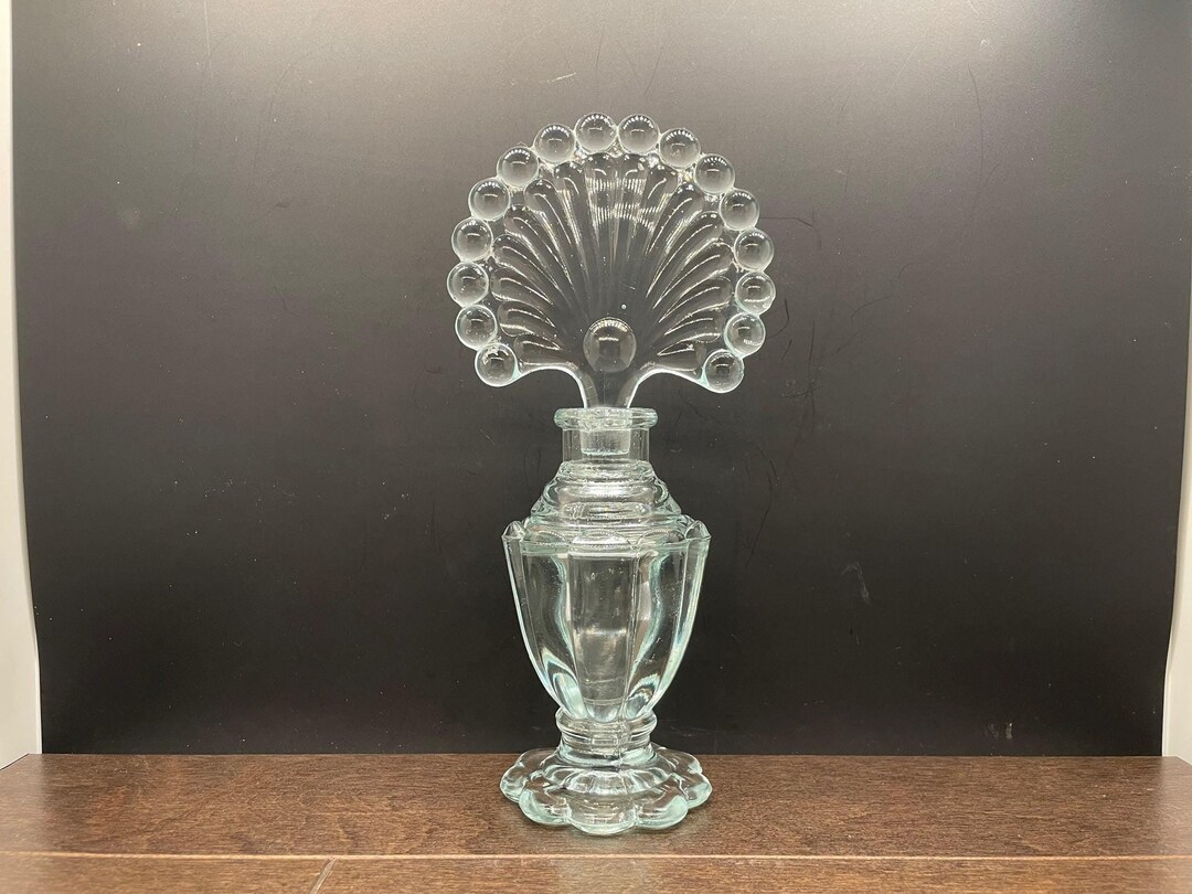 Vintage Art Deco Glass Perfume Bottle With Fan Shaped Stopper and