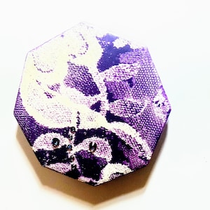 Floral Lace Stenciled Ceramic Tile Magnet: Upcycled Shabby Chic Decor