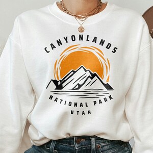 Canyonlands National Park Sweatshirt, Utah Sweatshirt, Adventure Sweater, National Park Sweatshirt, Utah Souvenir