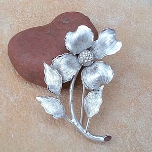 Vintage Sterling Silver Dogwood Flower With Leaves Brooch 2&quot; 6g Vintage Nature Jewelry Gift For Her