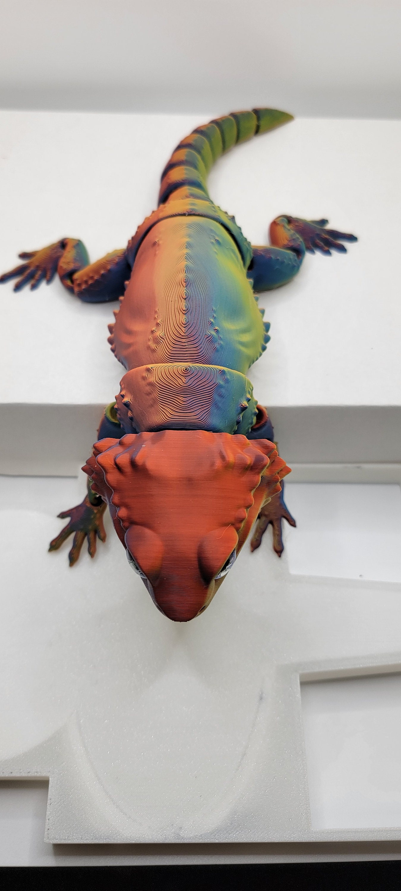 Lizard Sensory Bearded Dragon Articulated Sensory Lizard Fidget Toy Realistic Eyes ...