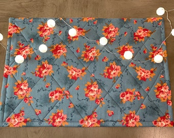 A Set of 4 Beautiful Blue Floral Handmade Quilted Placemats-Reversible!  Perfect Hostess, Shower, Birthday or Mother's Day Gift!