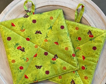 Set of 2 Quilted Homemade Potholders--Perfect Gift for Hostess, Shower, Teacher, Birthday or Stocking Stuffer!