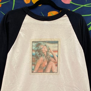Vintage Farrah Fawcett Raglan single-stitch 70s/80s shirt Charlies Angels Super Rare