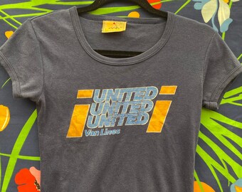 Vintage 70s United Airlines single stitch t-shirt womans cropped shirt