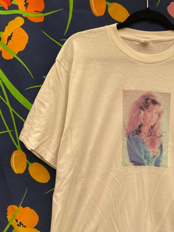 Vintage single stitch t-shirt w/ Farrah Fawcett g… - image 3