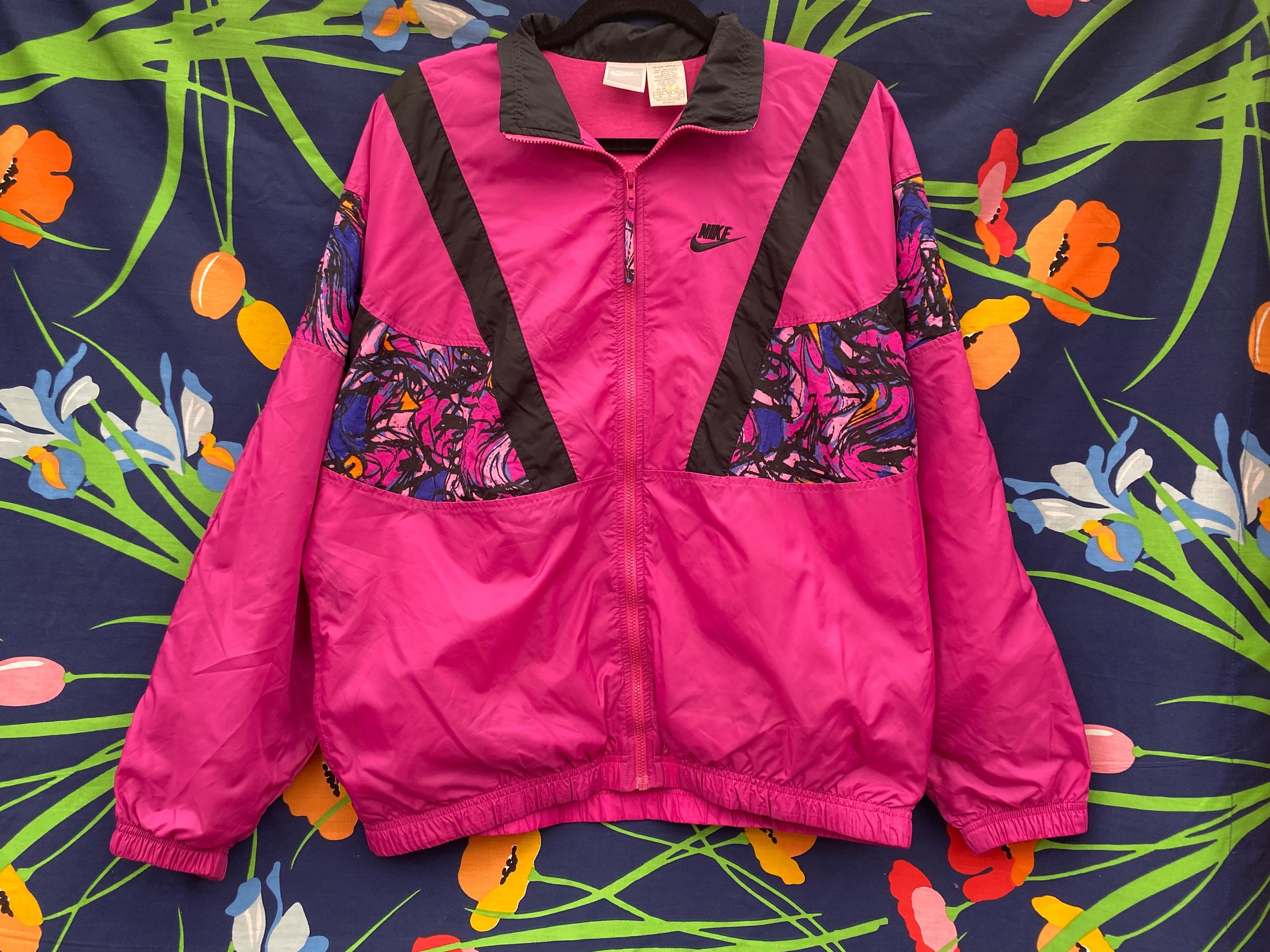 Vintage 80s or 90s Nike Windbreaker W/ Geometric Abstract Pattern