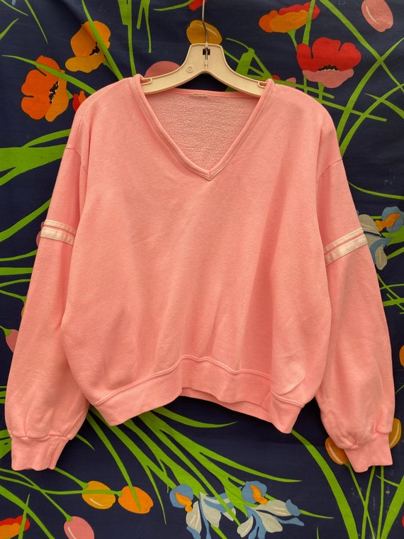 vintage v neck sweater sweatshirt / pink sweatshir