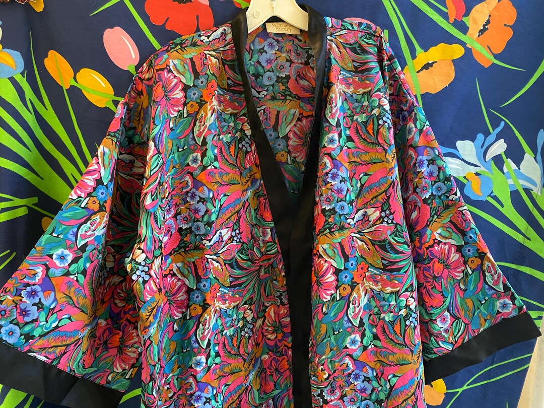 Throwing Robe Vintage 70s Robe, 70s Robe Throw Over, 80s Floral Robe - Etsy