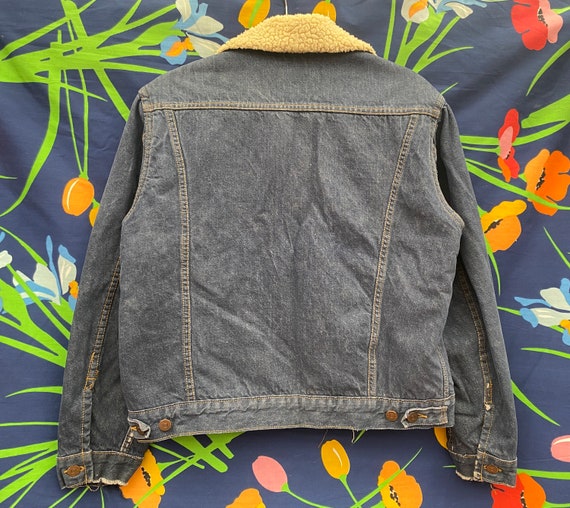 Vintage 70s 80s Denim jean jacket w/ sherpa lined… - image 6