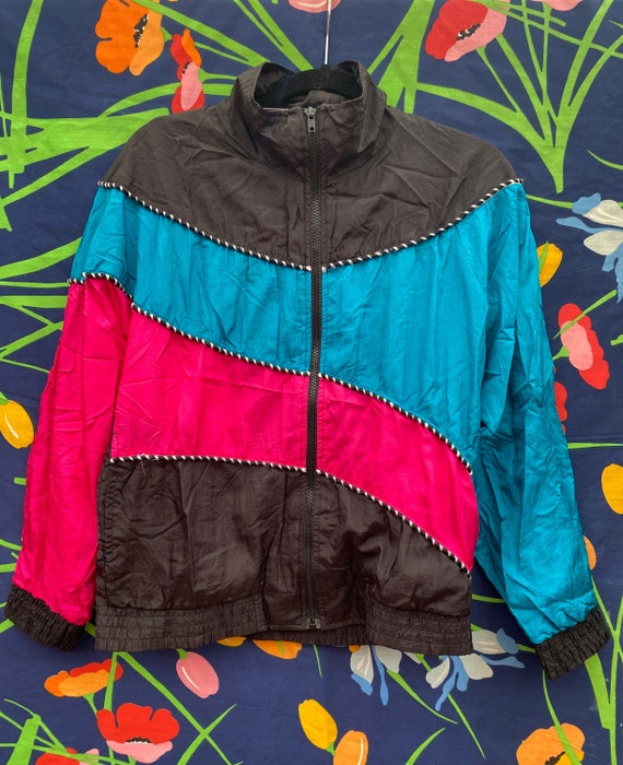 Vintage 80s or 90s windbreaker w/ colorful geomet… - image 1