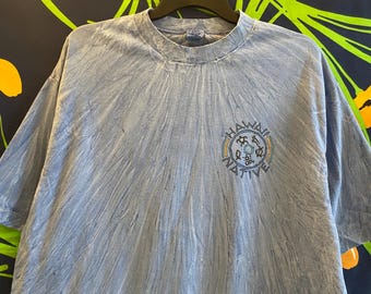 Vintage 80s single stitch t-shirt hawaii surfer shirt. Crazy shirt, fish graphic t- shirt