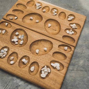 Mancala 4 players / teak wood hand carved game / Bali / DEK boardgames