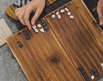 BACKGAMMON / teak wood hand carved game / Bali / DEK boardgames