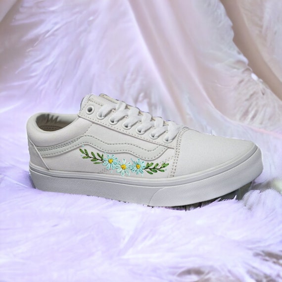 Stickerei Vans fur Braut Individuell bestickte Hochzeitsschuhe Personalisierte Braut Sneakers Flower Prom Sneakers Einzigartiges