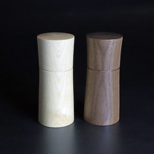 Set salt & pepper grinder