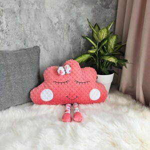 Almohada con forma de nube naranja con cara, cojín de nube acogedor para decoración de guardería, regalo para niña de 1 año, recuerdo de baby shower, peluche para niño pequeño