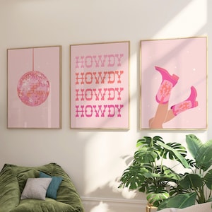 Pink Disco Cowgirl Druck 3er Set, Preppy Wandkunst, Western Schlafzimmer Dekor, Howdy Print, Disco Ball, Pink Cowboystiefel, digitaler Download