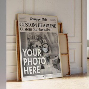 CUSTOM Zeitungsdruck, How Lucky Are We, personalisierte College Wohnheim Mitbewohner Wand Kunst Digital Download, Bester Freund Geschenk, Schlafzimmer Wohnung