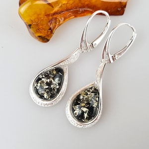 Silver Earrings, Amber Earrings, Lever Back Amber Earrings, Natural Baltic Amber Dangles, Summer Style Earrings, Silver Amber Gift for Her
