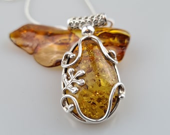 Baltic Amber & Sterling Silver 925 Pendant: Teardrop Cabochon, Lithuanian Gemstone