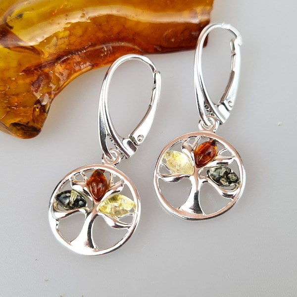 Silver earrings, Amber earrings, lever back amber earrings, Natural Baltic Amber dangles, Summer style earrings, SIlver earrings for mom