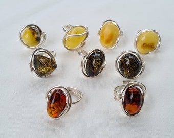 Verstellbarer versilberter baltischer Bernsteinring: Unisex Handgemachter Schmuck