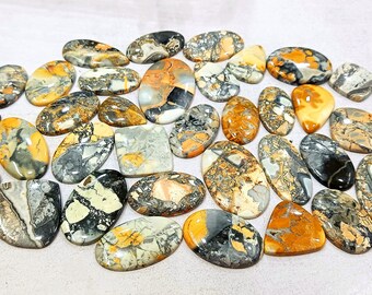 Lote de cabujones de jaspe maligano pulidos a mano: formas variadas, fabricación de joyas