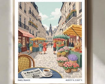 Puede incluir: Una impresión enmarcada que representa una escena callejera en Le Marais, París. La obra de arte presenta una calle adoquinada bordeada de edificios, puestos de mercado y personas. Cestas de flores y una mesa de café con café y un periódico están en primer plano. El texto incluye "LE MARAIS" y "PARIS, FRANCE".
