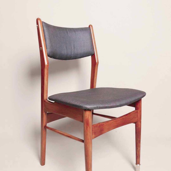 Ensemble de 6 chaises de salle à manger design scandinave 1960 tissus gris foncé couleur bois de noyer