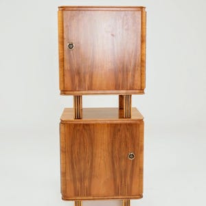 Paar vintage nachtkastjes walnoothout 1960 midden van de eeuw modern design nachtkastje