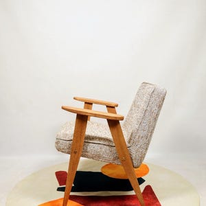 Fauteuil vintage brown granola upholstery oak wood 1962 design by Chierowski rustical style