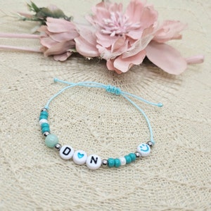 Pulsera de perlas personalizada con smiley y corazón turquesa - pulsera de letras con perla de jade
