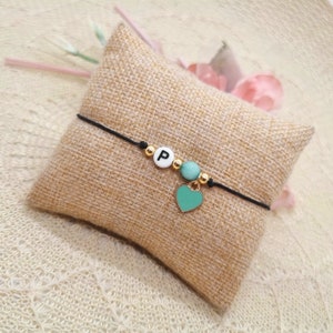 Personalisiertes Jade Edelstein Armband mit Herz Anhänger mint - zartes Buchstaben Freundschaftsarmband