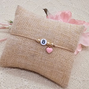 Gepersonaliseerde armband met hart - delicate macramé vriendschapsarmband