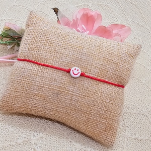 Bracciale macramè Happy Smiley rosso con biglietto continua a sorridere