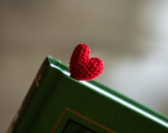 Bookmark heart