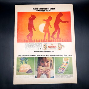 Wonder Bread / Hostess Pie Magazine Advertisement 1960s Vintage Food Midcentury