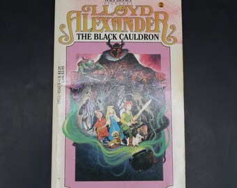 Black Cauldron Lloyd Alexander Walt Disney Film Tie-In 1985 Paperback Vintage