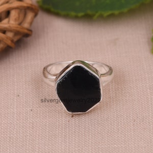 Bezel Set Black Obsidian Ring / 925 Sterling Silver Gemstone Ring / Handmade Split Band Ring / Beautiful Raw Crystal Ring / Gift For Sister.