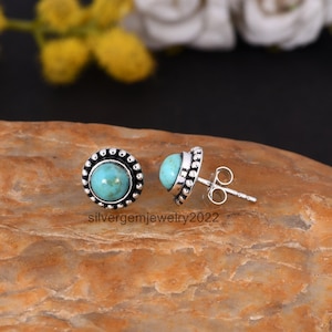 Pendientes minimalistas de turquesa Kingman, pendientes de plata de ley 925, pendientes de piedras preciosas naturales, pendientes de lapislázuli para cumpleaños.