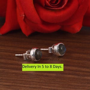 Labradorite Stud Earrings / 925 Sterling Silver Earrings / Hammered Earrings / Rainbow Moonstone Earrings / Unique Gift For Daughter.