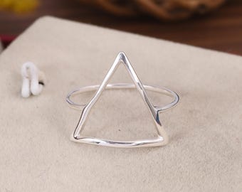 Unique Triangle Ring / 925 Sterling Silver Ring / Handmade Ring / Geometric Ring / Minimalist Ring / Stacking Ring / Gift For Anniversary.
