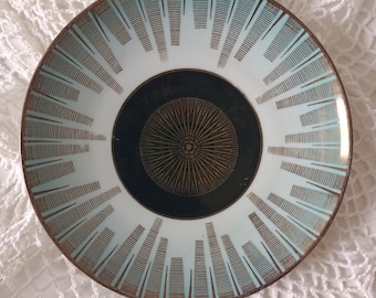 Decorative plate RRW Bavaria Unusual pattern Ceramic painting Decorative vintage German porcelain