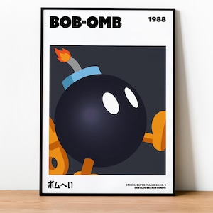 Puede incluir: Un póster enmarcado con una ilustración gráfica de un personaje Bob-omb de Super Mario Bros. 3. El texto dice BOB-OMB, 1988, e incluye caracteres japoneses, junto con la información de origen y desarrollador en la parte inferior de la impresión.