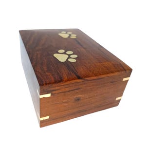 Personalized Wooden Urns for Pet Ashes with Brass inlaid Paws, Rosewood Cremation urn for Cat Dog Ashes, Engrave Pet Memorial Urns Keepsake.